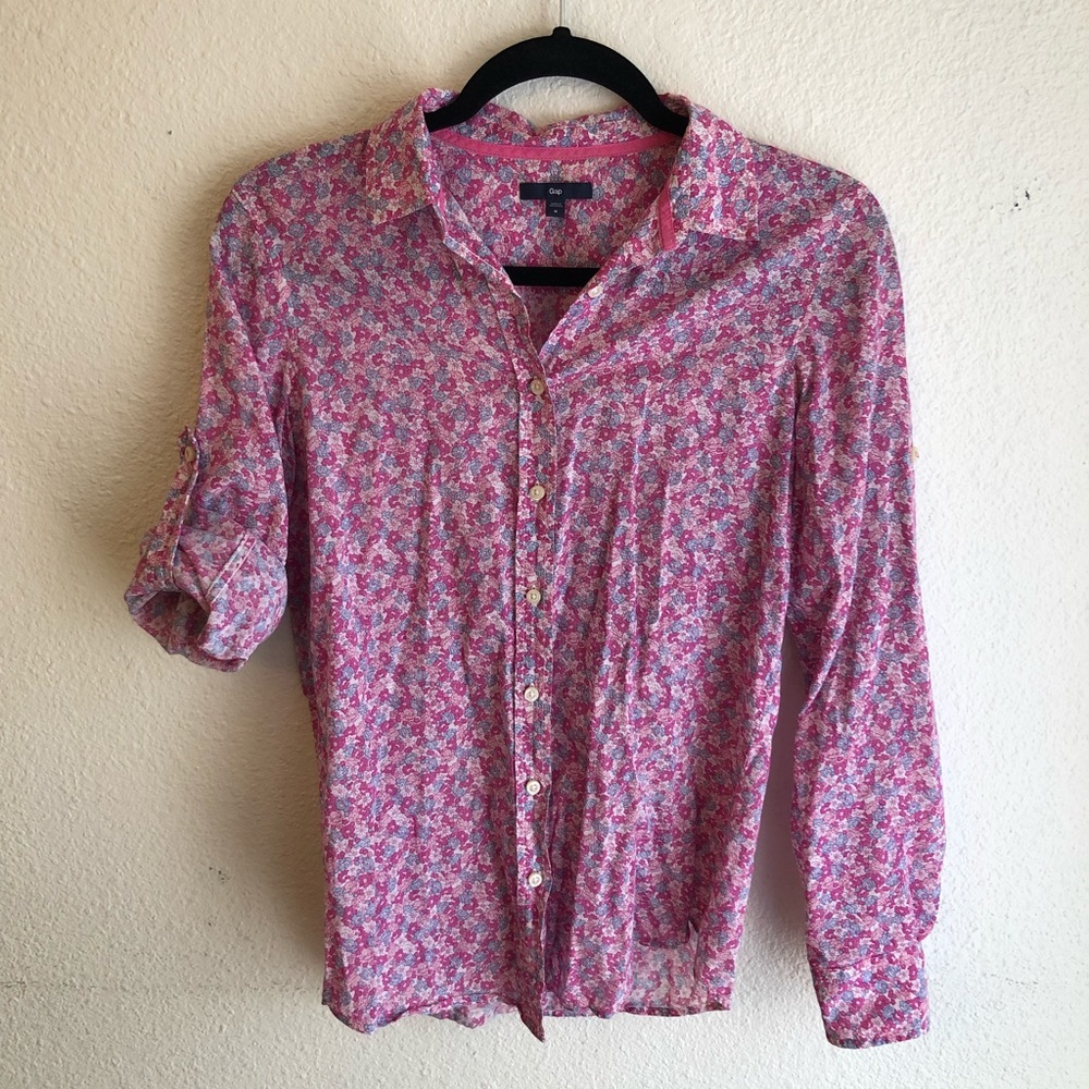 Gap button down
